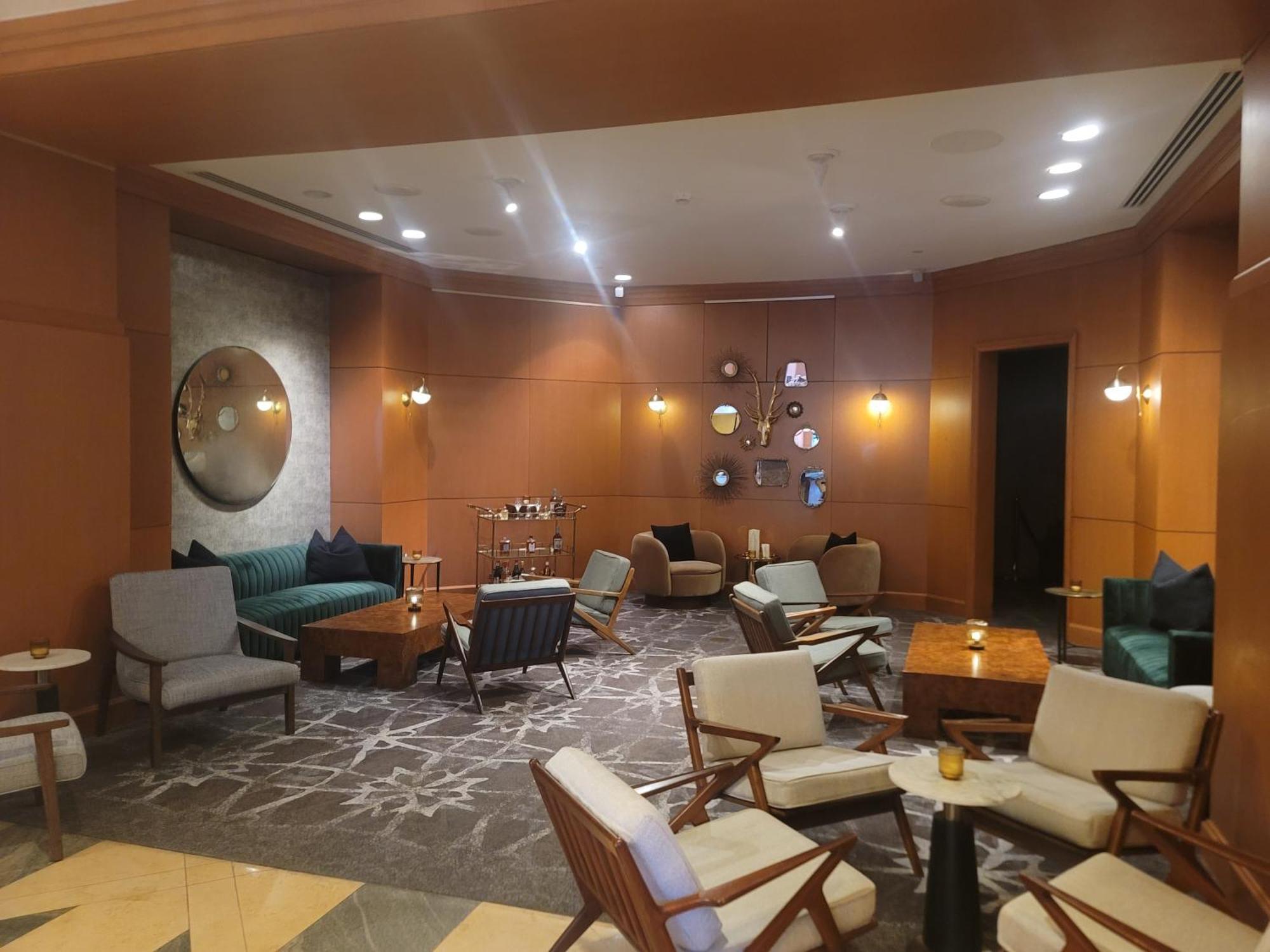 Apartahotel Private 2Bed - 2Bath Ocean View Suite Four Seasons Hotel- Four Seasons Miami *