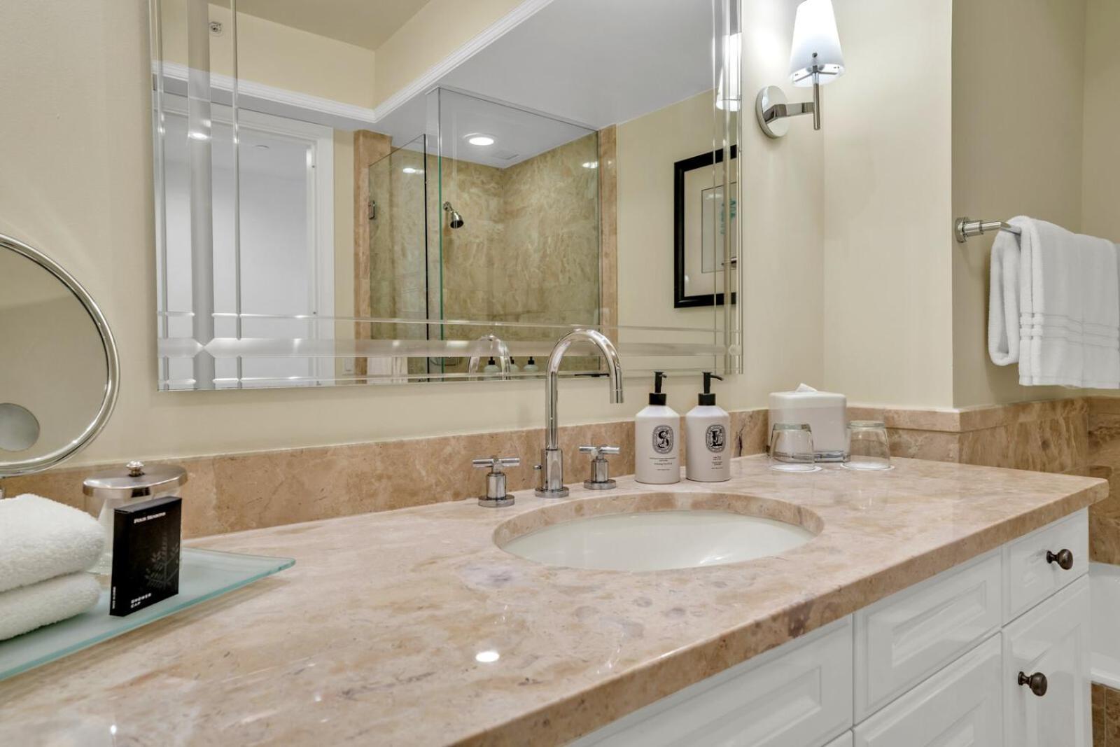Private 2Bed - 2Bath Ocean View Suite Four Seasons Hotel- Four Seasons Miami * Miami
